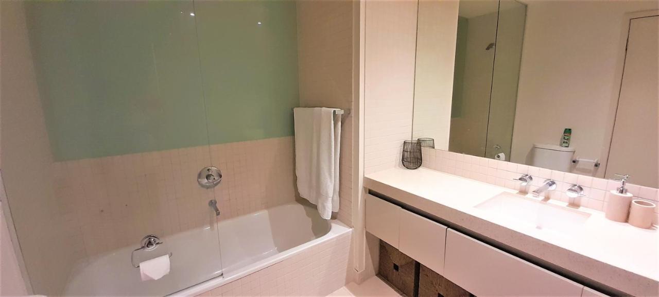 Beautiful Apartment 100Mts Near The Beach In Port เมลเบิร์น ภายนอก รูปภาพ